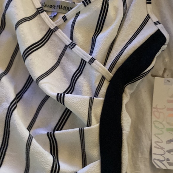 Size large almost famous romper white and black never worn - Picture 2 of 5